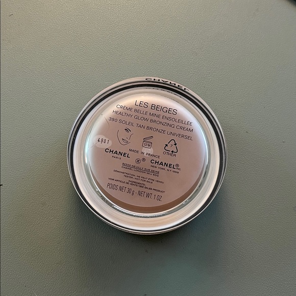 CHANEL Les Beiges Healthy Glow Bronzing Cream - 390 Soleil Tan Bronze - Picture 3 of 7